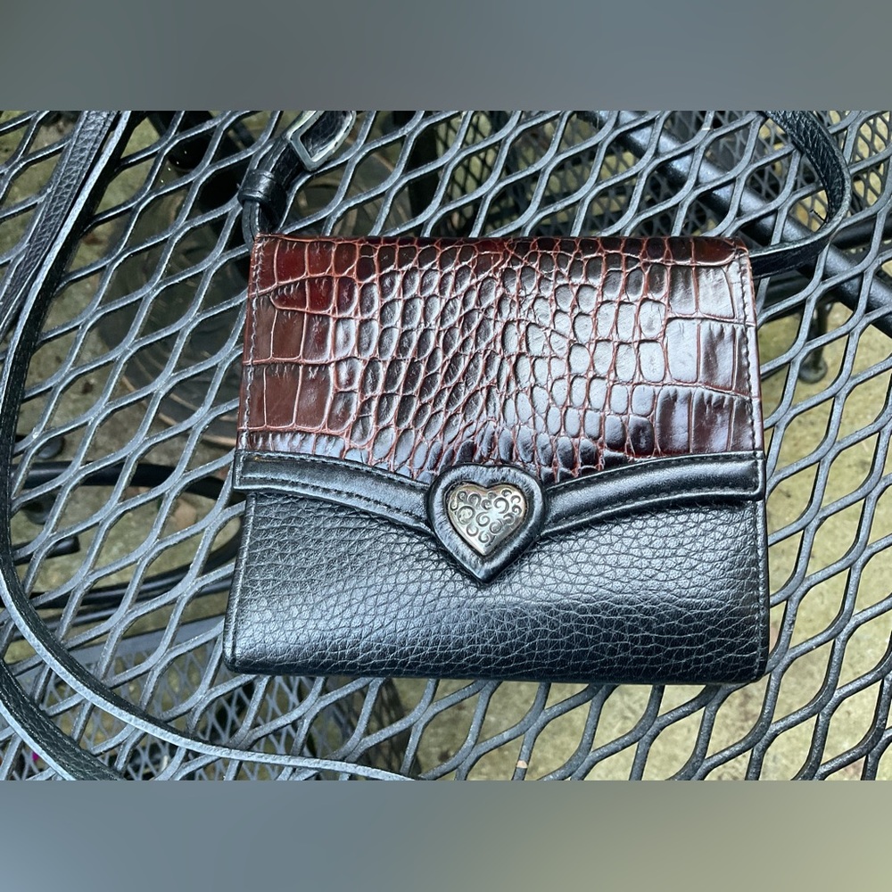 Cute Brighton Black & Brown Silver Heart & Hardware Removable Strap Wallet Bag! - Picture 14 of 16